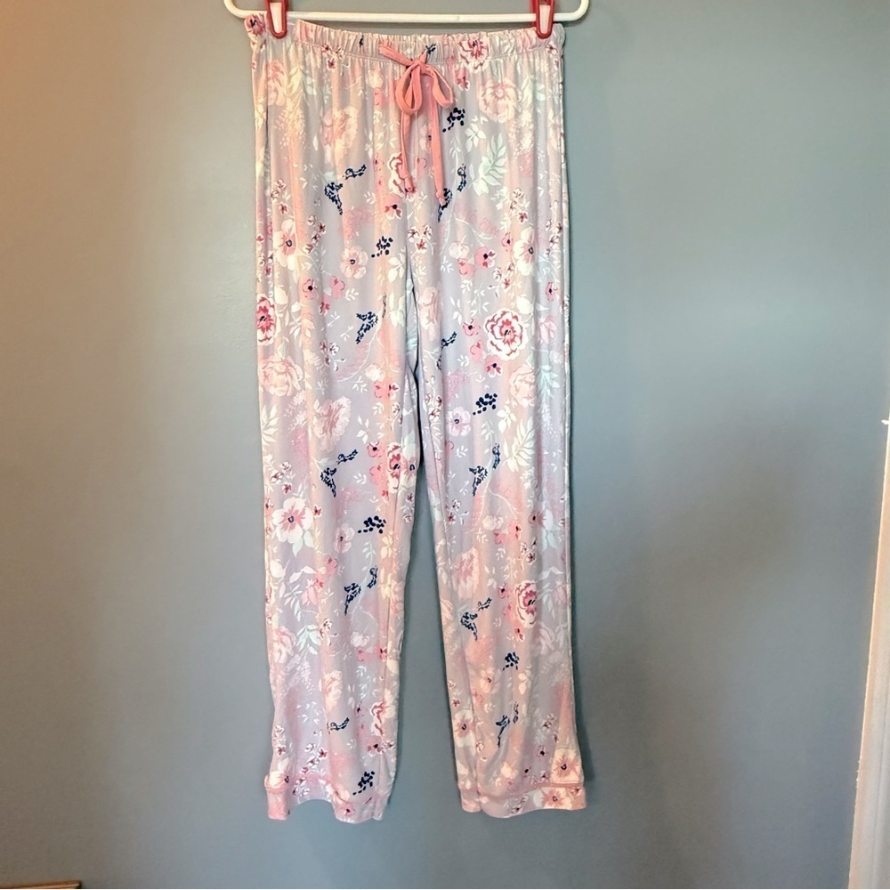 Born 2 Piece Floral Pajama Set Womens Sz M Lightweight‎ & Soft - Picture 5 of 6